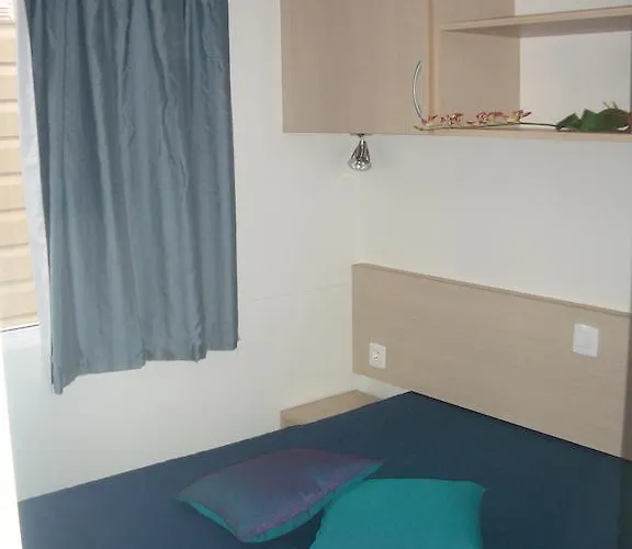 Parco vacanze Camping&resort Valle Romantica 2*