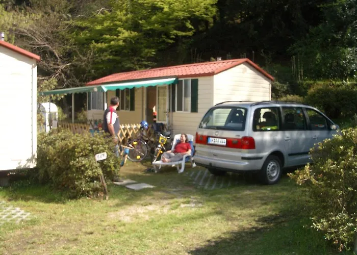 Parco vacanze Camping&resort Valle Romantica 2*