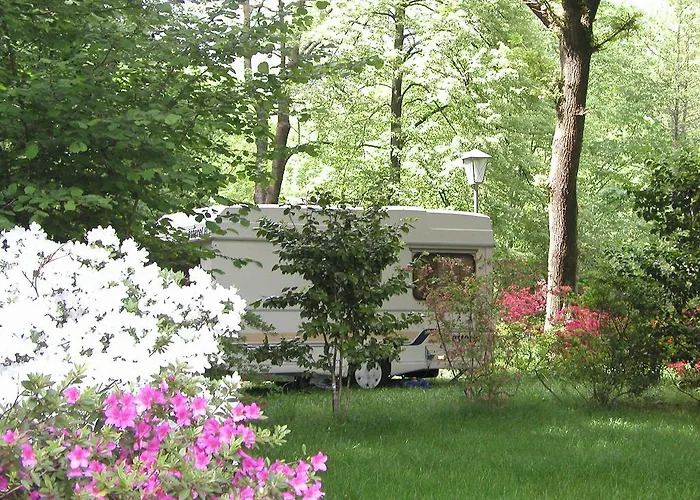 假日公园 & Valle Romantica 坎诺比奥